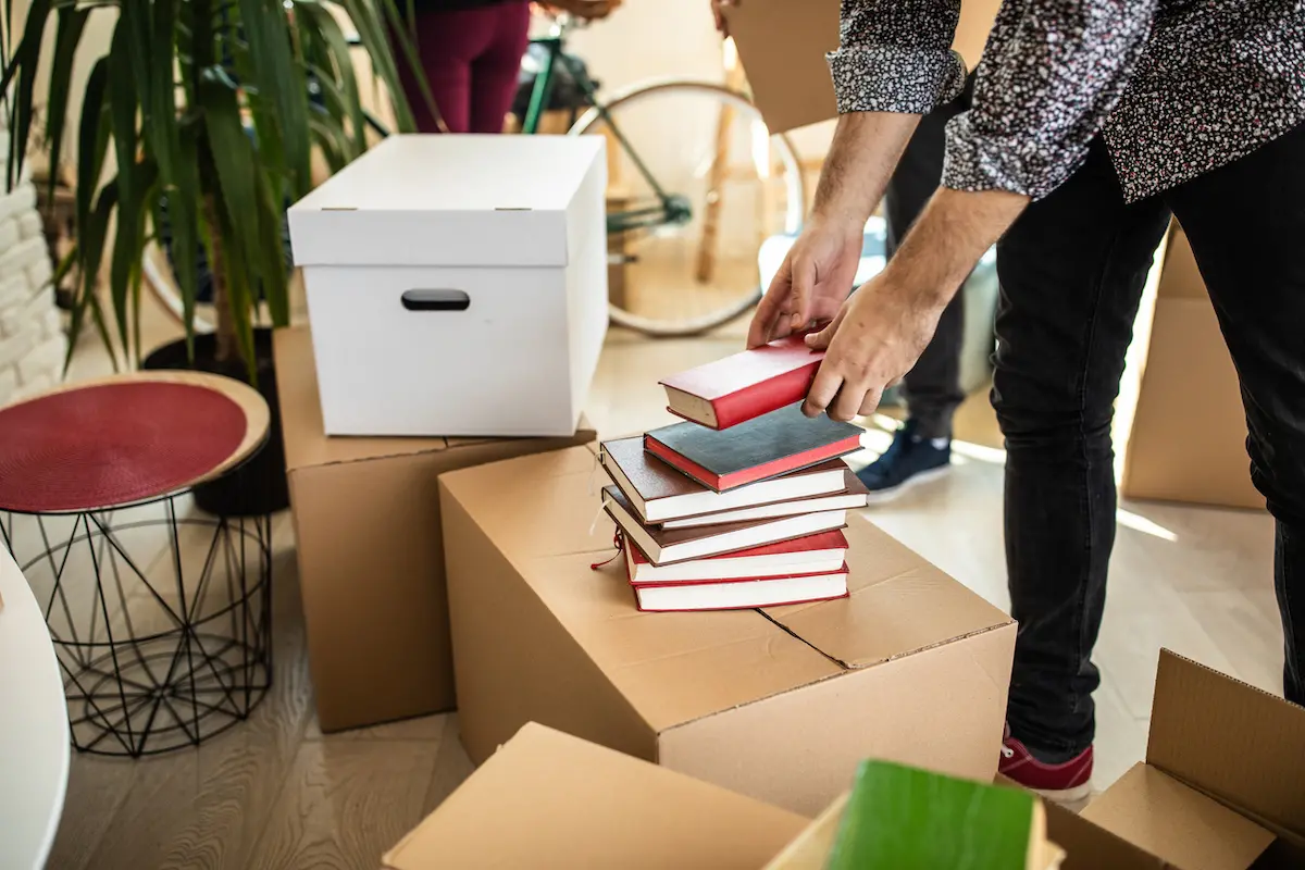 how to pack books for moving